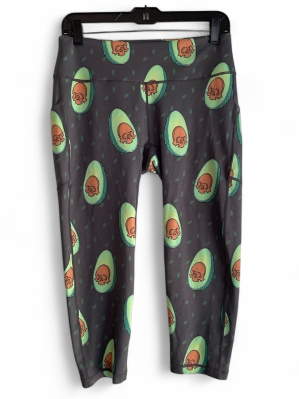 Feed Me Fight Me Evil Avocado Cropped Capri Leggings With Pockets Size L